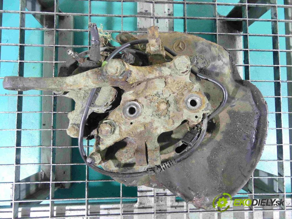 Mercedes 190 201 1.8 109 HP manual 80 kW 1797 cm3 4- náboj ľavé  (Náboje)