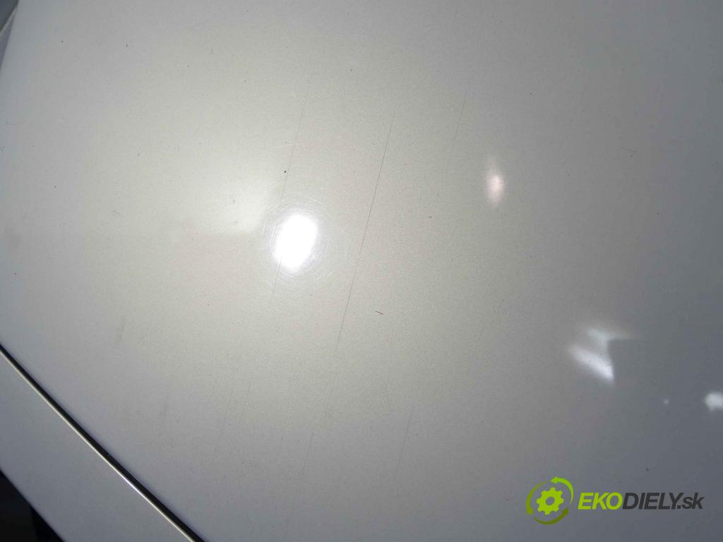 Volvo S80 I 1998-2006 2.5 tdi 140 hp manual 103 kW 2461 cm3 4- zadní kufrové dveře  (Zadní kapoty)