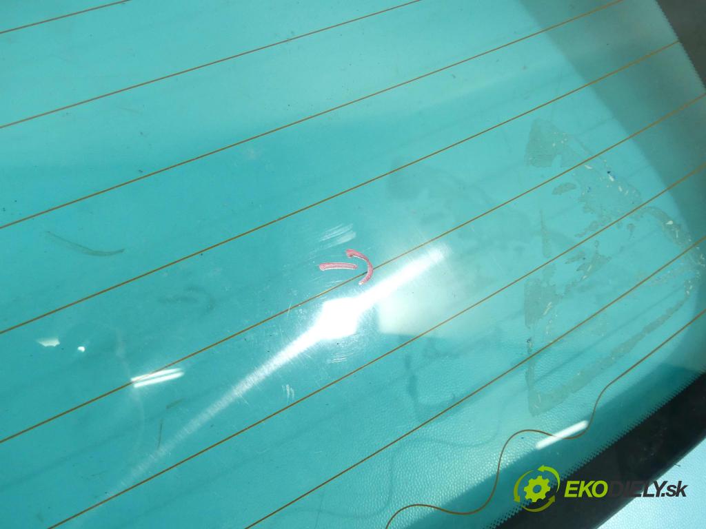 Ford Focus Mk2 2004-2011 1.6 tdci 109 hp manual 80 kW 1560 cm3 5- sklo zadní  (Okna zadní)