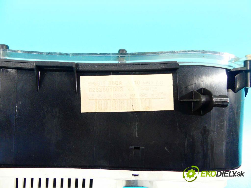 Seat Arosa 1.7 sdi 60 HP manual 44 kW 1718 cm3 3- prístrojovka/ budíky 0263601003 (Prístrojové dosky, displeje)