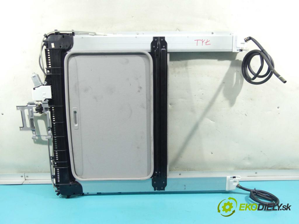 Mitsubishi Grandis 2.0 DID 136hp manual 100 kW 1968 cm3 5- Střešní okno: 471701-10010 (Okna karoserie)