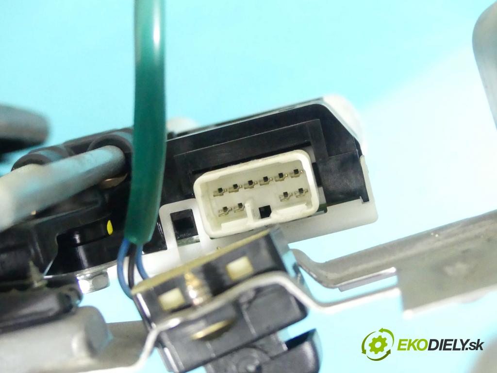 Mitsubishi Grandis 2.0 DID 136hp manual 100 kW 1968 cm3 5- Střešní okno: 471701-10010 (Okna karoserie)