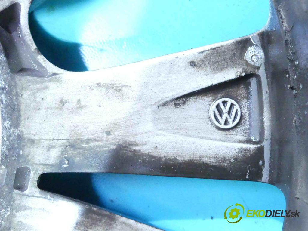 Vw Golf VII 2012-2020 1.6 tdi 105 hp manual 77 kW 1598 cm3 3- hlinikové disky 5G0601025L