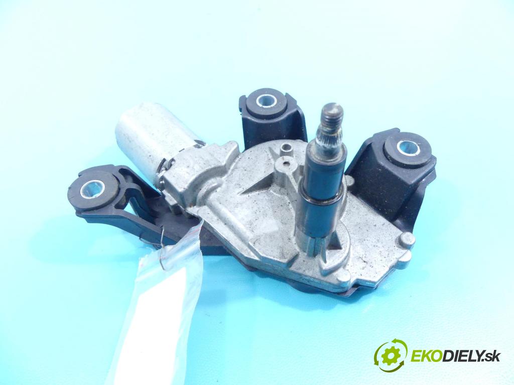 Nissan Qashqai J10 2006-2013 1.5 dci 106 HP manual 78 kW 1461 cm3 5- motor stieračov zadné 0390201820