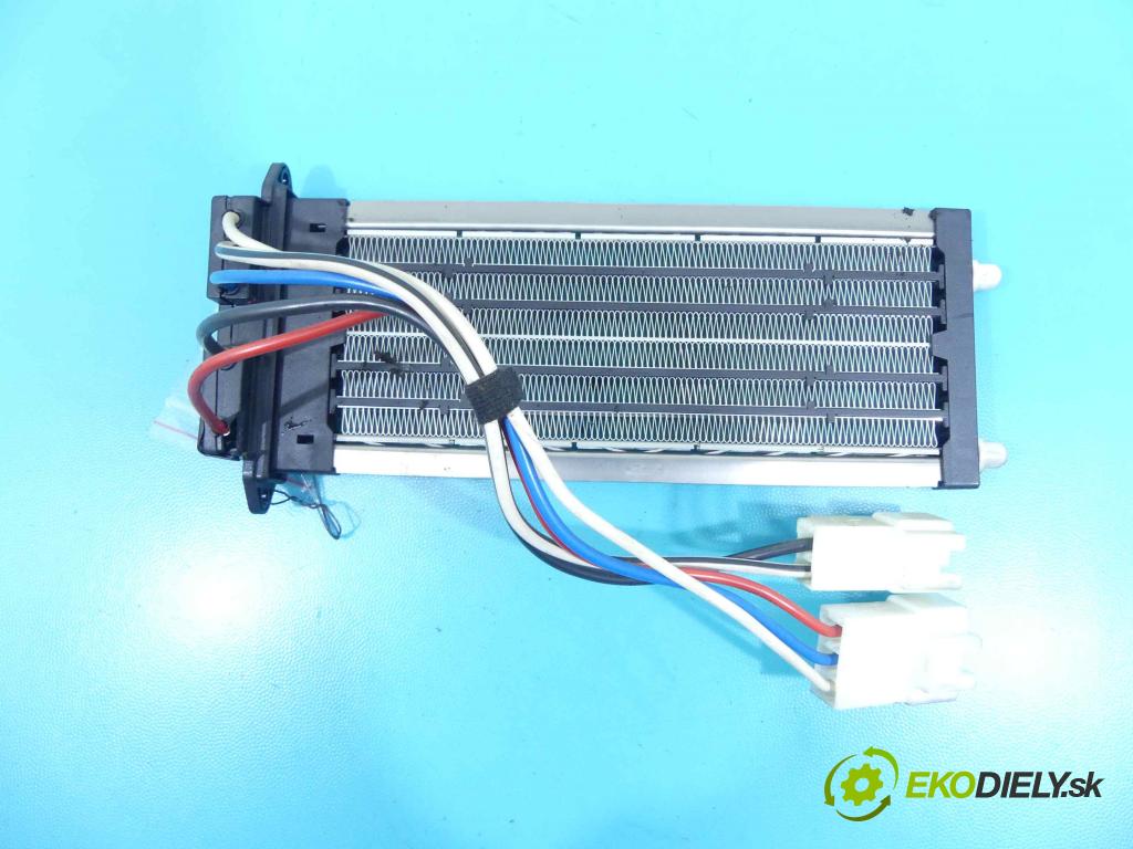 Nissan Qashqai J10 2006-2013 1.5 dci 106 HP manual 78 kW 1461 cm3 5- radiator A30105A7700003 (Radiátory kúrenia)