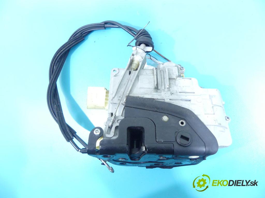 Vw Passat B6 2005-2010 2.0 tdi 140 hp manual 103 kW 1968 cm3 5- zámek zadní pravý 3C4839016A