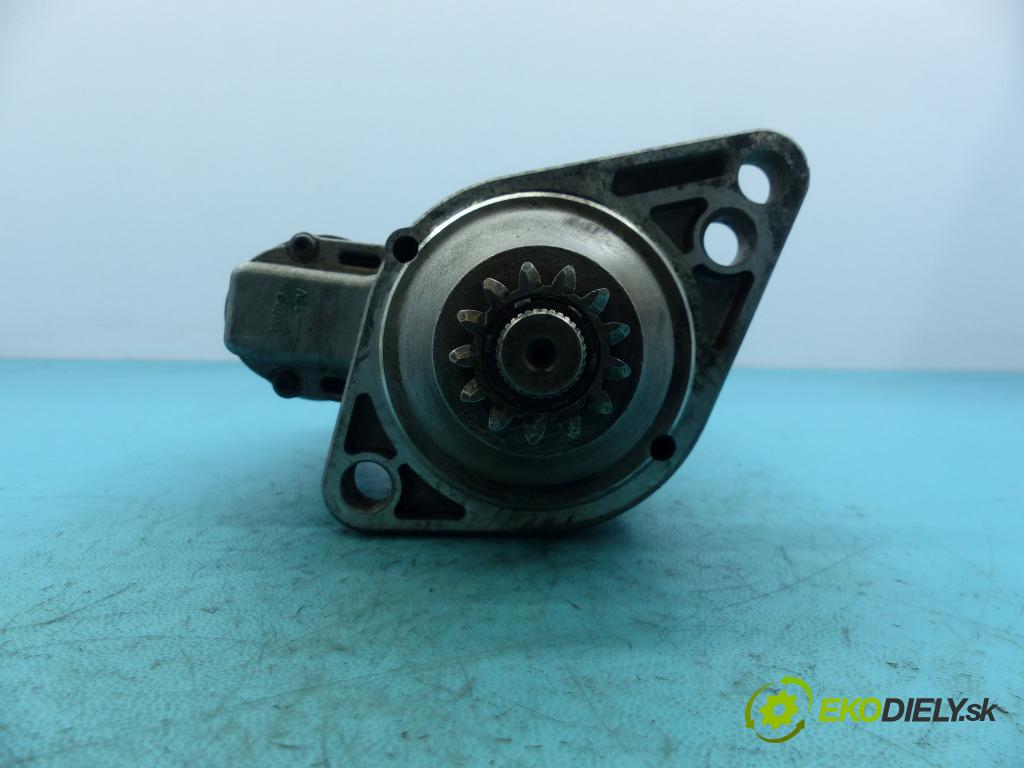 Vw Golf VII 2012-2020 1.6 tdi 105 HP manual 77 kW 1598 cm3 3- štartér 02Z911024L (Štartéry)