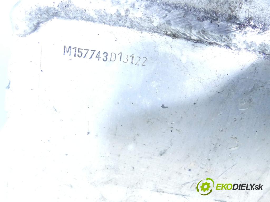 Vw Golf VII 2012-2020 1.6 tdi 105 hp manual 77 kW 1598 cm3 3- Intercooler M160739B (Chladiče nasávaného vzduchu (intercoolery))