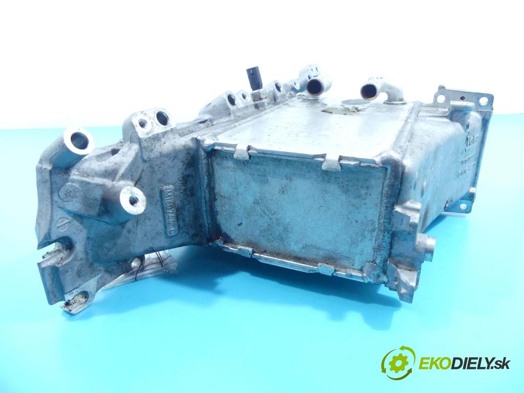 Vw Golf VII 2012-2020 1.6 tdi 105 hp manual 77 kW 1598 cm3 3- Intercooler M160739B (Chladiče nasávaného vzduchu (intercoolery))
