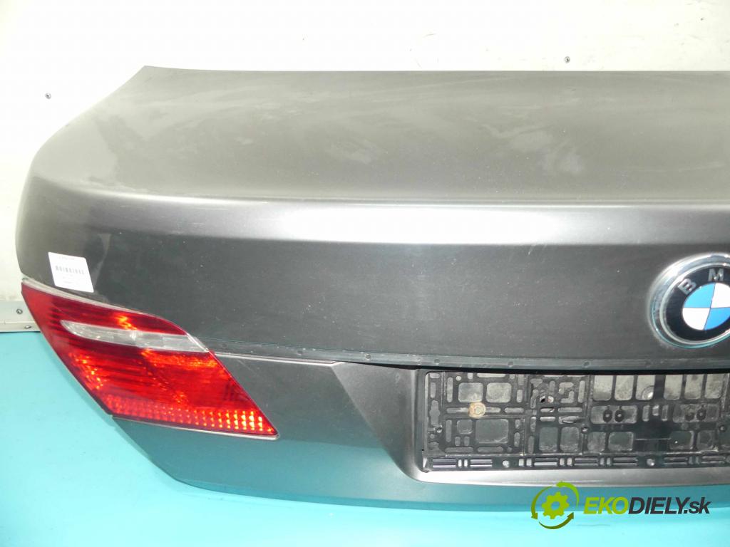 Bmw 7 E65 2001-2008 4.8 V8 367hp automatic 270 kW 4799 cm3 4- zadní kufrové dveře  (Zadní kapoty)
