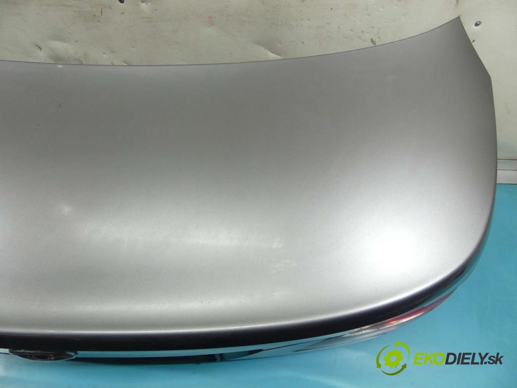 Bmw 7 E65 2001-2008 4.8 V8 367hp automatic 270 kW 4799 cm3 4- zadní kufrové dveře  (Zadní kapoty)