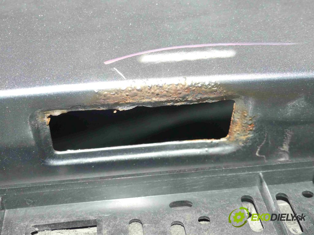 Vw Touran I 2003-2015 1.9 tdi 105 hp automatic 77 kW 1896 cm3 5- zadní kufrové dveře  (Zadní kapoty)