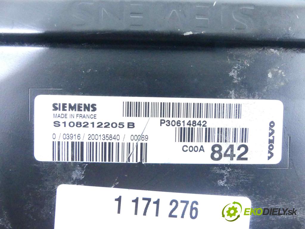 Volvo S40 I 1995-2004 1.9 T 200 HP manual 147 kW 1855 cm3 4- Jednotka riadiaca S108212205B