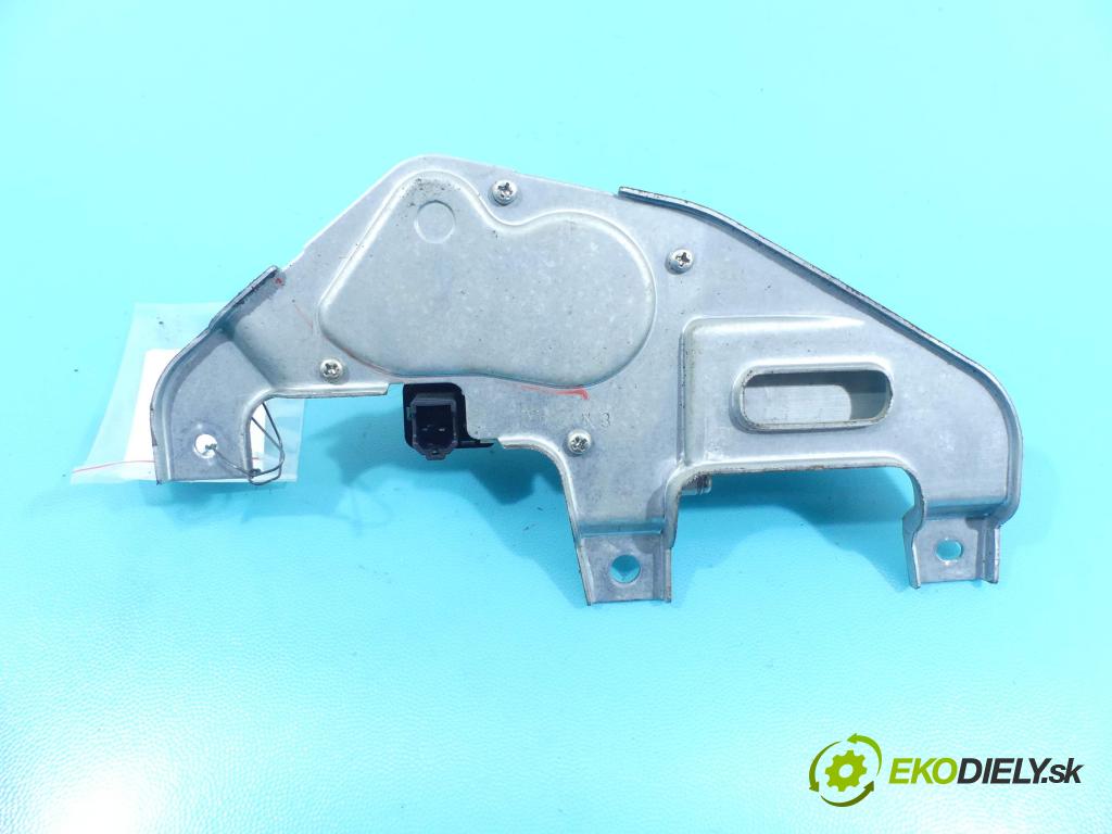 Suzuki Sx4 1.9 DDIS 120 HP manual 88 kW 1910 cm3 5- motor stieračov zadné