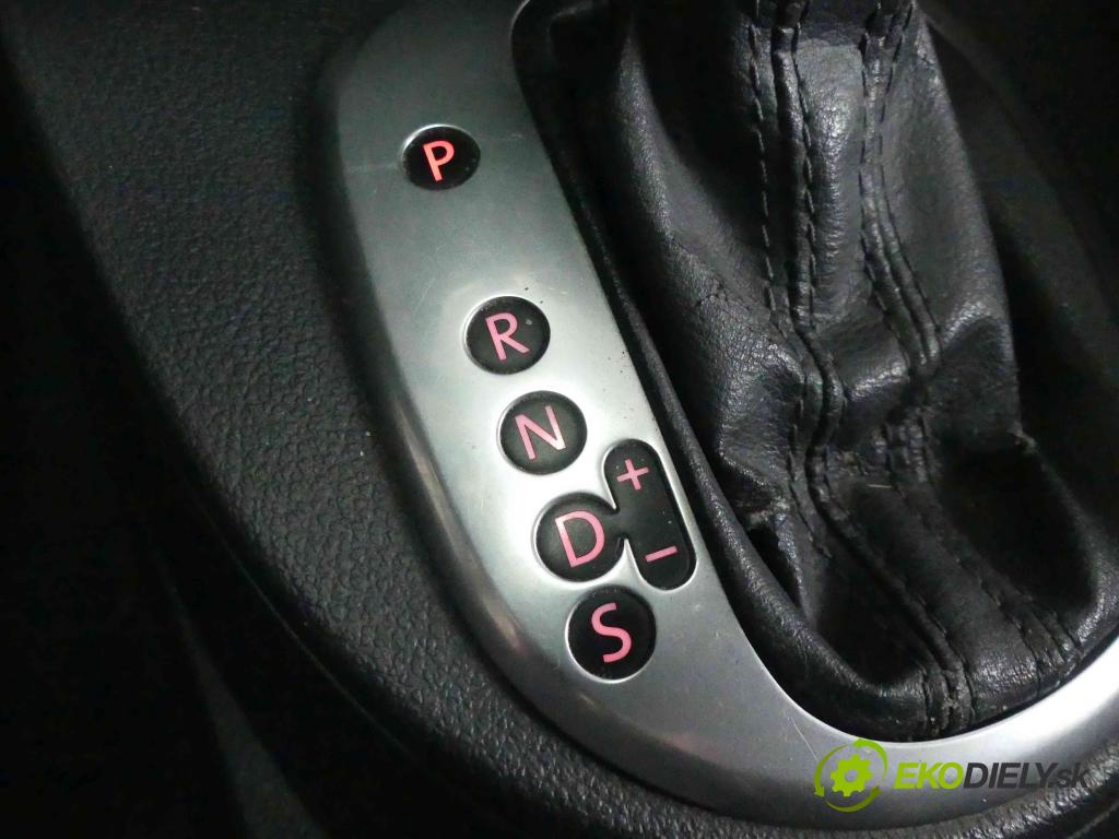 Vw Touran I 2003-2015 1.9 tdi 105 HP automatic 77 kW 1896 cm3 5- Páka: Změny: stupeň,rýchlosť 1T0713061 (Rýchlostné páky / kulisy)