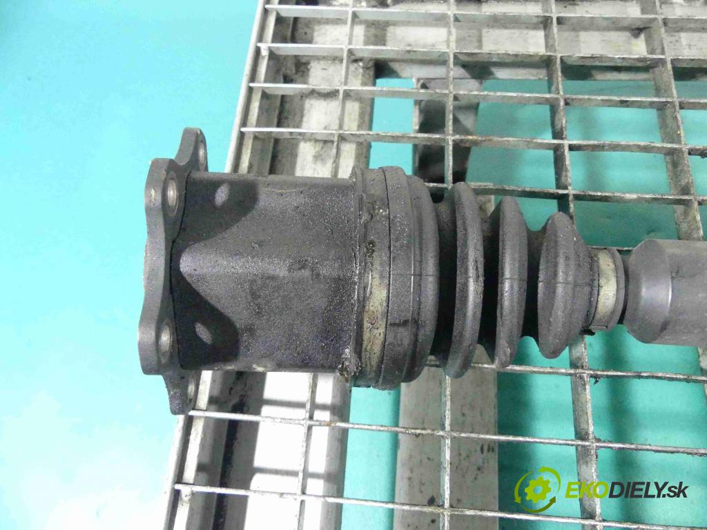 Vw Touran I 2003-2015 1.9 tdi 105 HP automatic 77 kW 1896 cm3 5- poloos pravé  (Poloosy)