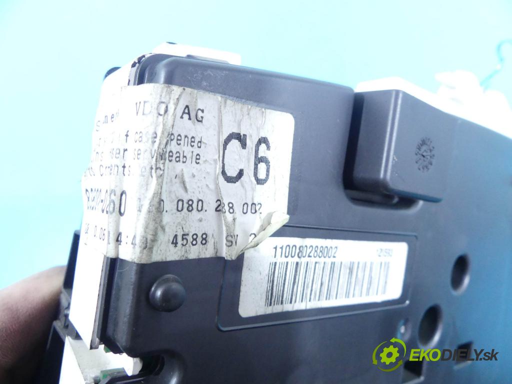 Toyota Corolla E12 2001-2009 1.4 D4D 90 HP manual 66 kW 1364 cm3 5- prístrojovka/ budíky 83800-02C60 (Prístrojové dosky, displeje)