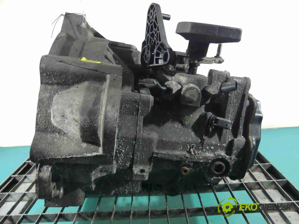 Seat Altea 1.6 tdi 105 HP manual 77 kW 1598 cm3 5- prevodovka stupeň,rýchlosť manual LUB