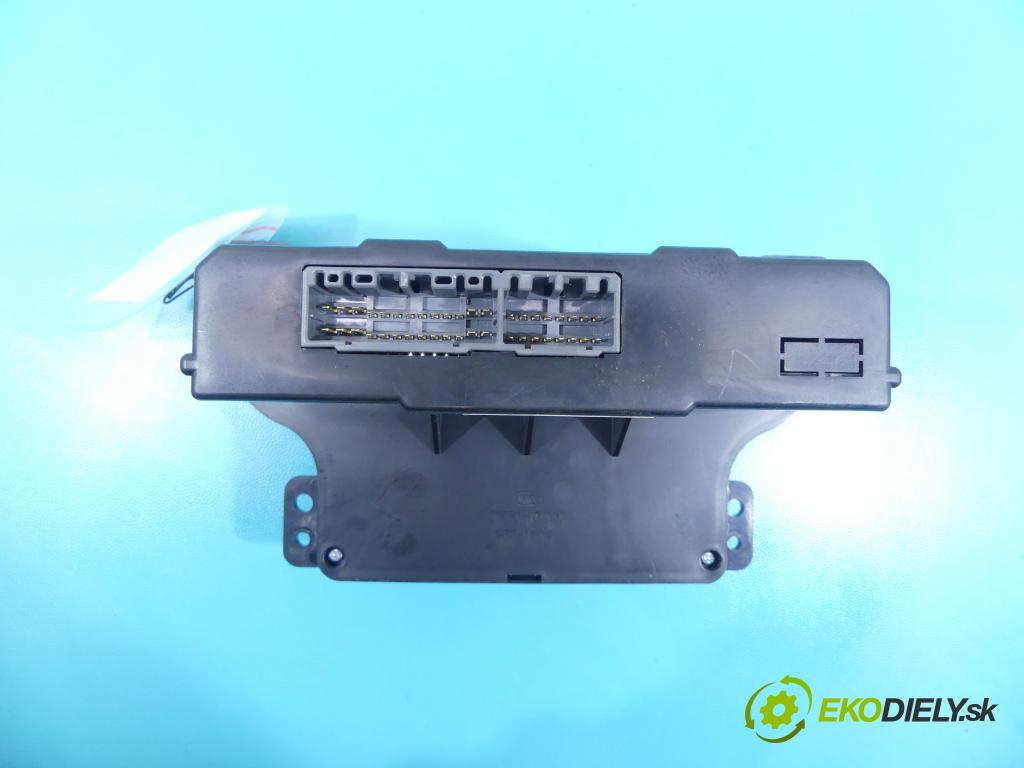 Kia Carens III 2006-2013 2.0 B 16v 144 HP automatic 106 kW 1998 cm3 5- panel kúrenia 97250-1D211