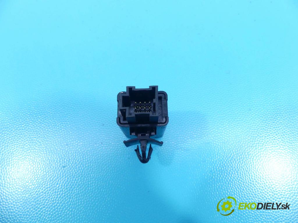 Kia Carens III 2006-2013 2.0 B 16v 144 HP automatic 106 kW 1998 cm3 5- Relé: 95100-2D100 (Relé)