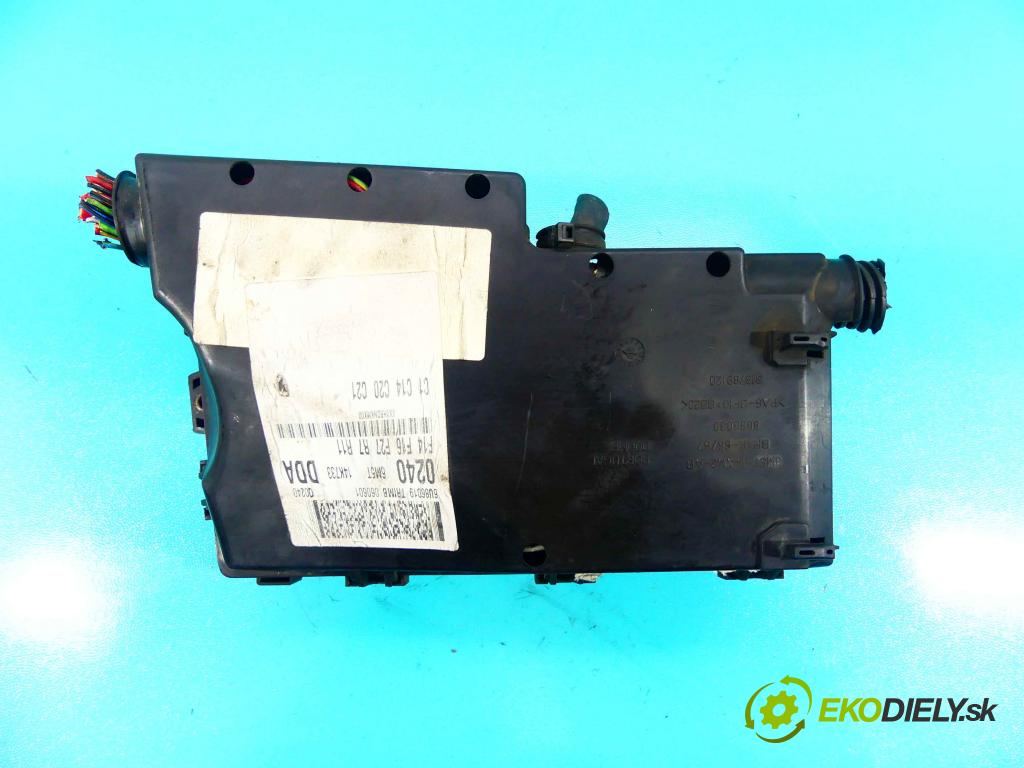 Ford Focus Mk2 2004-2011 1.8 tdci 116 HP manual 85 kW 1753 cm3 4- skrinka poistka 3M5T-14A067-BC (Poistkové skrinky)