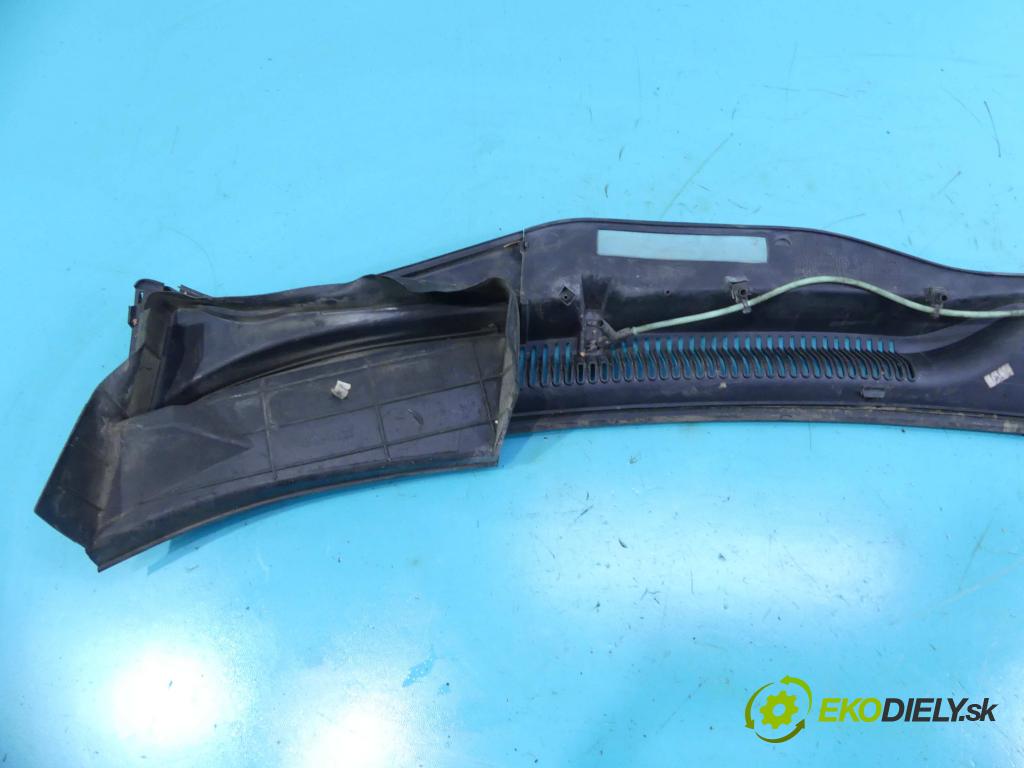 Seat Toledo II 1998-2004 1.9 tdi 110 HP manual 81 kW 1896 cm3 4- torpédo 1M1853185 (Torpéda)