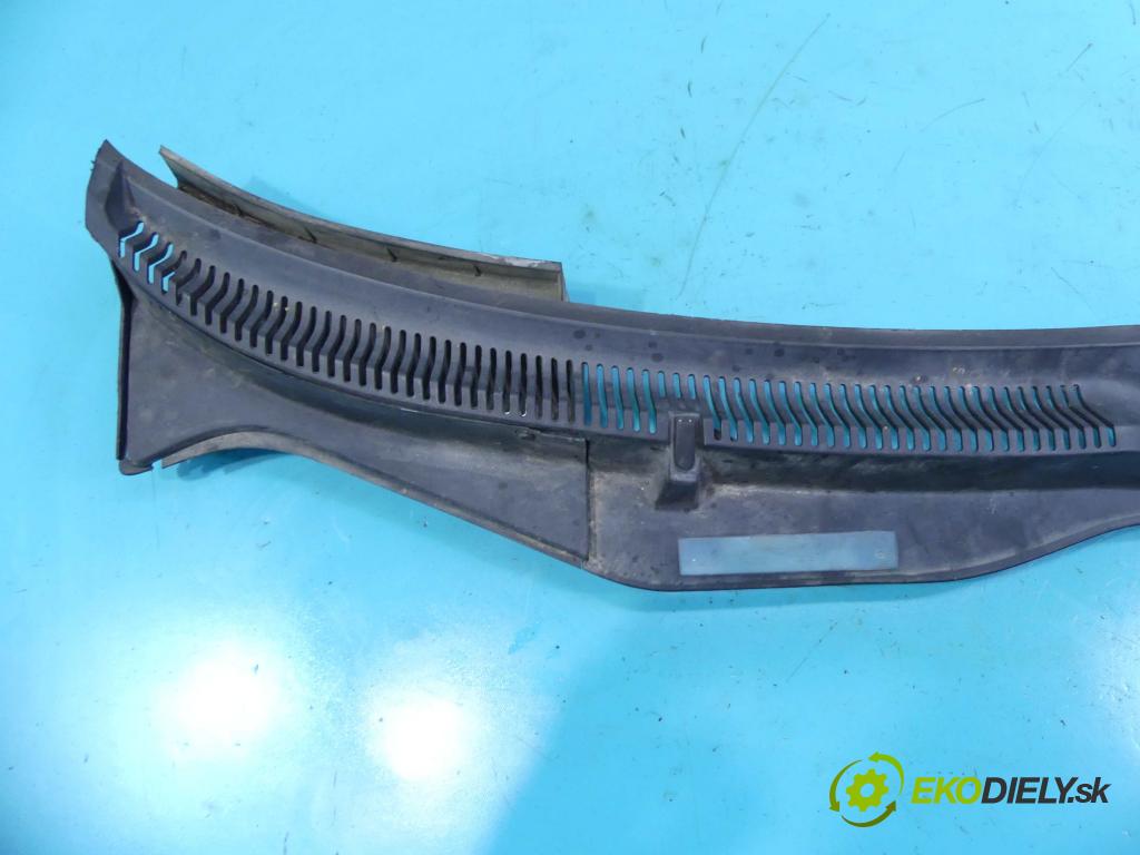 Seat Toledo II 1998-2004 1.9 tdi 110 HP manual 81 kW 1896 cm3 4- torpédo 1M1853185 (Torpéda)