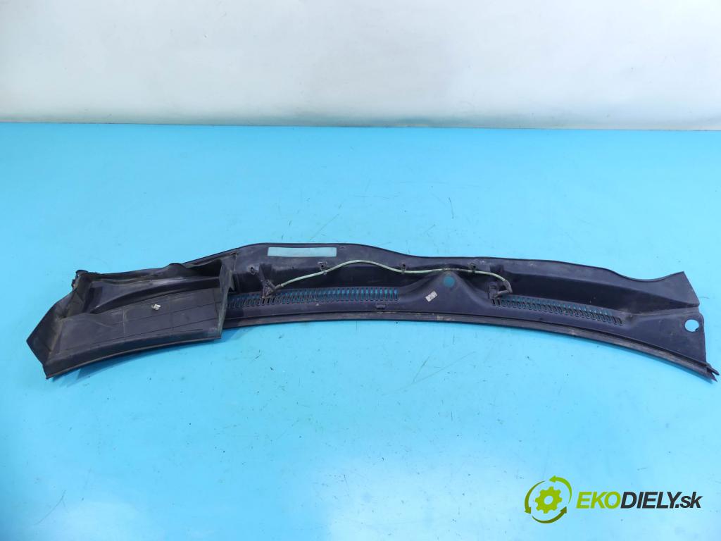 Seat Toledo II 1998-2004 1.9 tdi 110 HP manual 81 kW 1896 cm3 4- torpédo 1M1853185 (Torpéda)