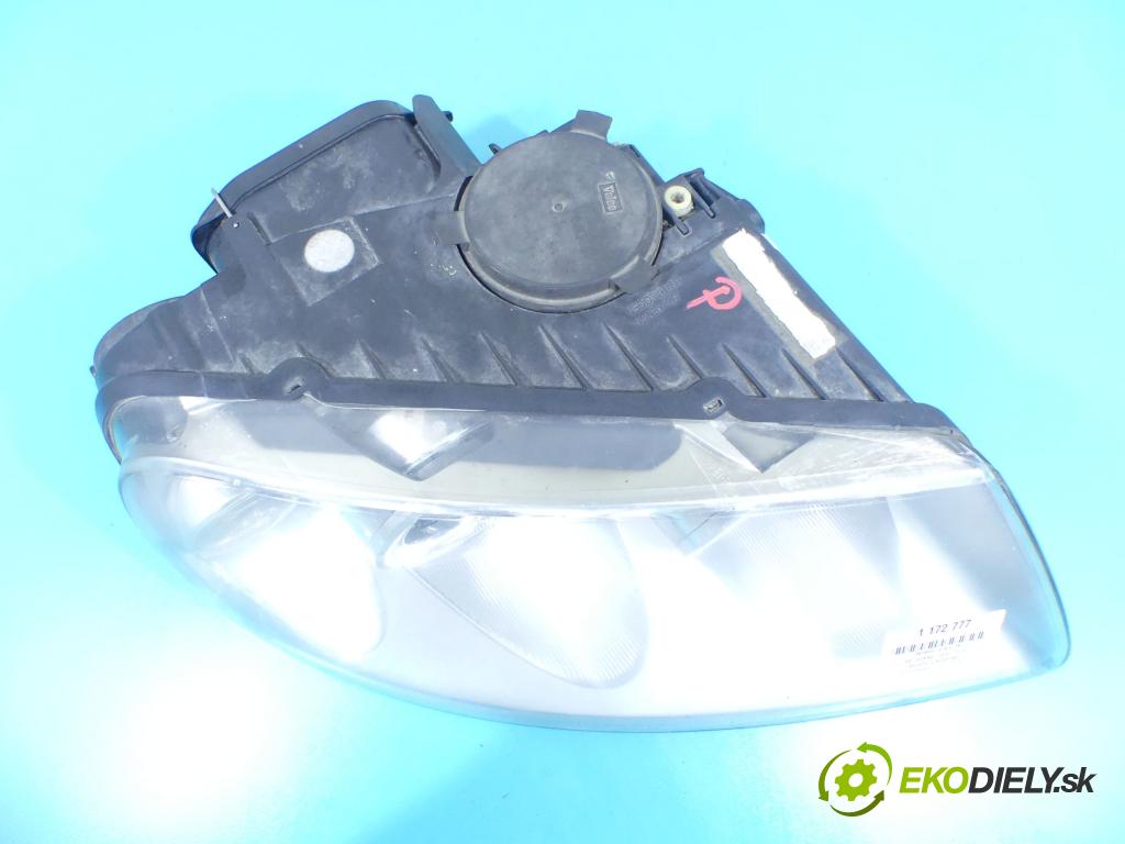 Vw Touareg I 2002-2010 2.5 tdi 174 HP automatic 128 kW 2461 cm3 5- Reflektor: pravý  (Pravé)