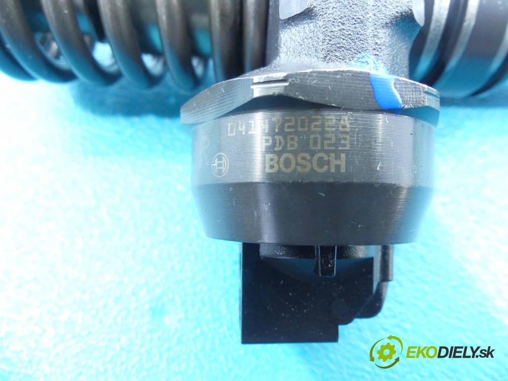 Vw Touareg I 2002-2010 2.5 tdi 174 HP automatic 128 kW 2461 cm3 5- vstrekovacie čerpadlo 0414720228 (Vstrekovače)