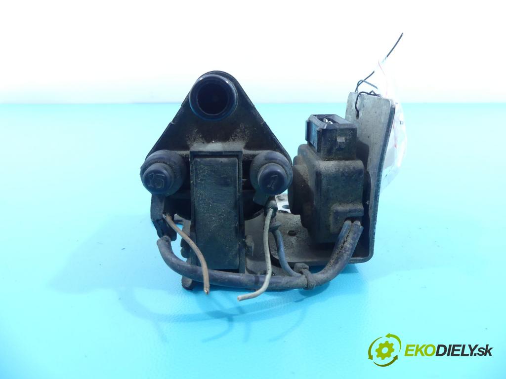 Audi 80 B4 1991-1994 2.0 90 HP manual 66 kW 1984 cm3 4- cievka zapaľovacia  (Zapaľovacie cievky, moduly)