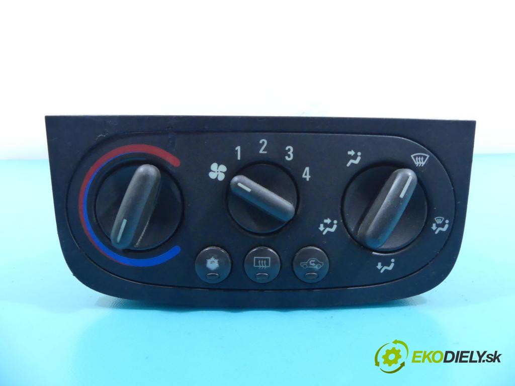 Opel Corsa C 2000-2006 1,3.0 cdti 69KM manual 51 kW 1248 cm3 5- panel kúrenia 52271132