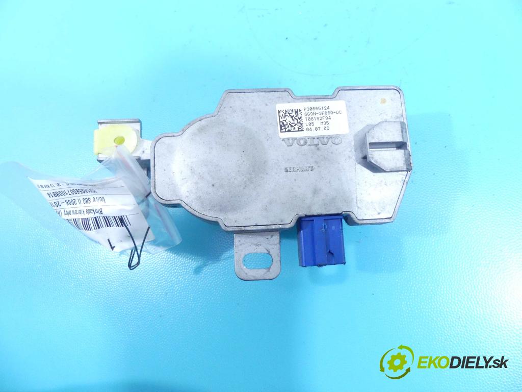 Volvo S80 II 2006-2016 2.5 T 200 HP automatic 147 kW 2521 cm3 4- Blokáda: řízení: P30665124 (Ostatné)