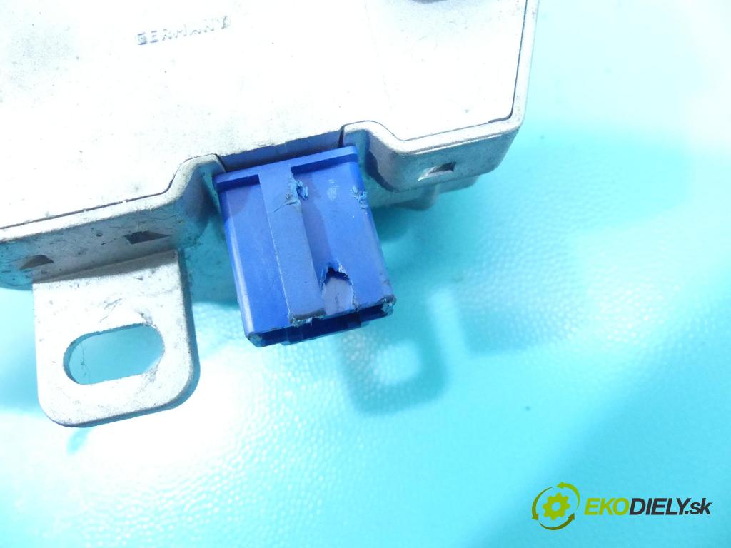 Volvo S80 II 2006-2016 2.5 T 200 HP automatic 147 kW 2521 cm3 4- Blokáda: řízení: P30665124 (Ostatné)