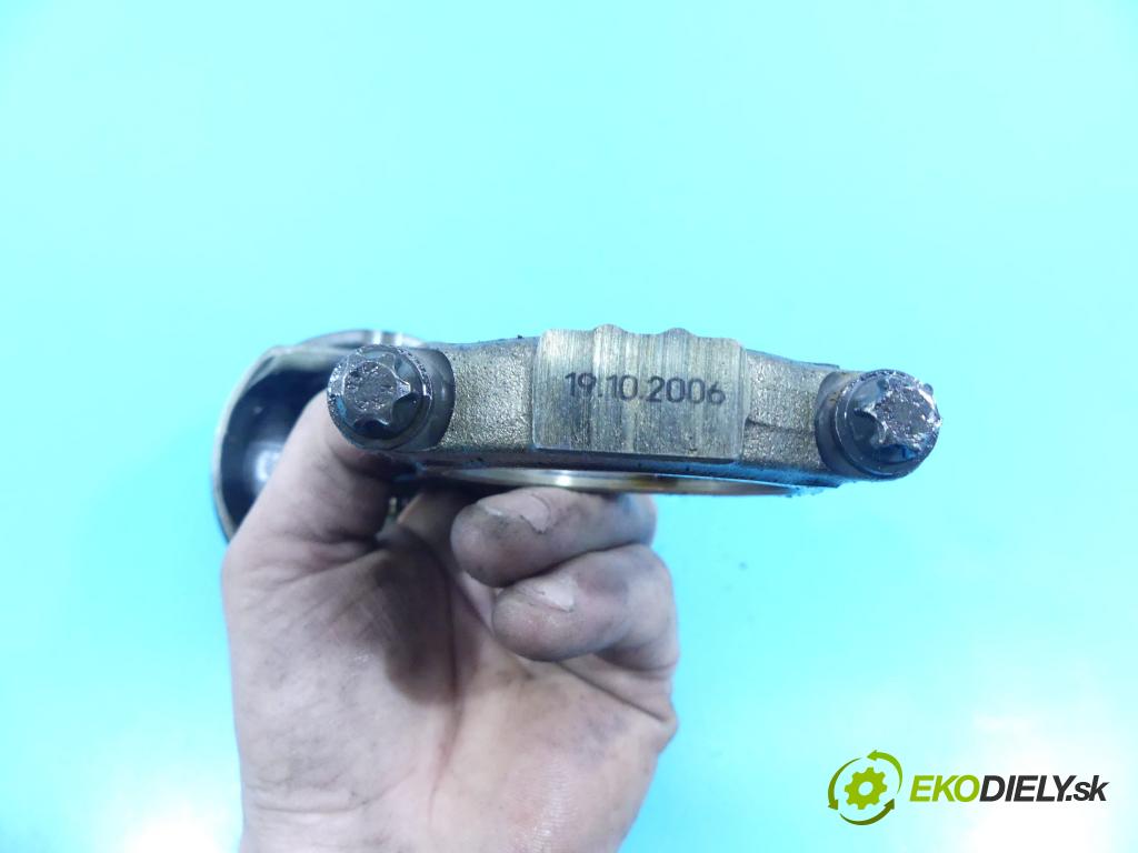 Bmw 7 E65 2001-2008 4.8 V8 367hp automatic 270 kW 4799 cm3 4- piest N62B48 (Piesty)