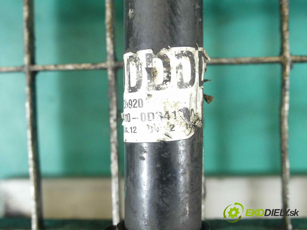 Toyota Yaris III 2011-2018 1.0 vvti 69KM manual 51 kW 998 cm3 5- poloos pravé 43410-0D341 (Poloosy)