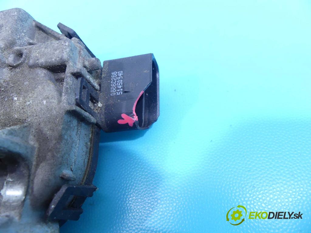 Fiat Croma II 2005-2010 2.2 16v 147 HP manual 108 kW 2198 cm3 5- motor stieračov predné 0390241915