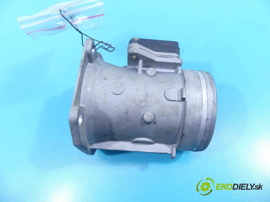 Audi A4 B5 1994-2001 1.8 20v 125 HP manual 92 kW 1781 cm3 4- průtokoměr:  (Váhy vzduchu)