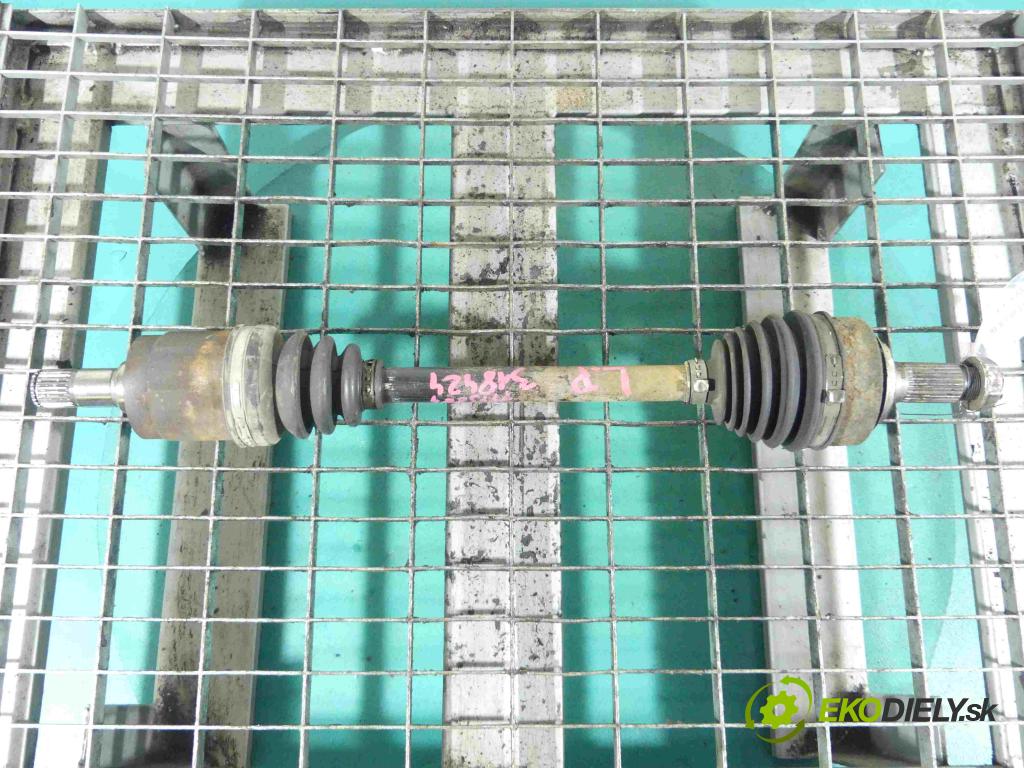 Honda City IV 2002-2008 1,4.0 8v 83 HP manual 61 kW 1339 cm3 4- poloos ľavé  (Poloosy)