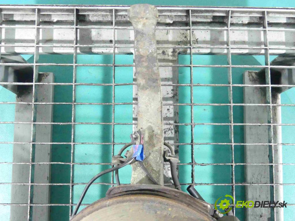 Alfa romeo Gt 1.9 jtd 150 HP manual 110 kW 1910 cm3 3- náboj pravé  (Náboje)