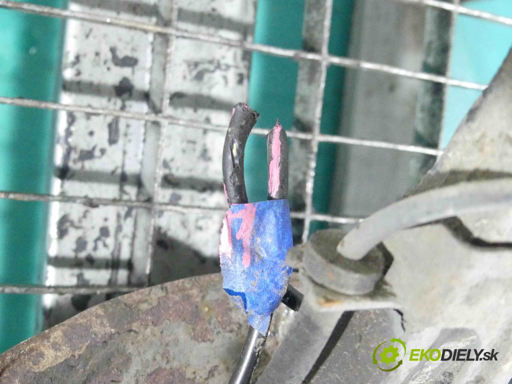 Alfa romeo Gt 1.9 jtd 150 HP manual 110 kW 1910 cm3 3- náboj pravé  (Náboje)