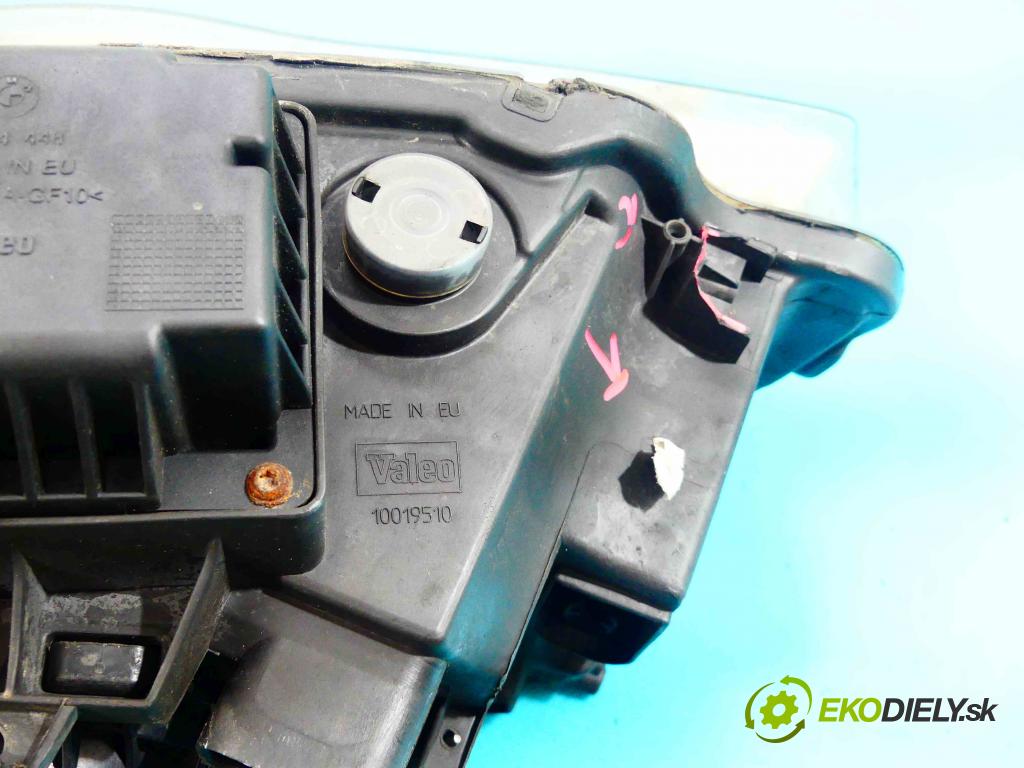 Bmw 1 E87 2004-2011 2.0d 163 HP automatic 120 kW 1995 cm3 5- Reflektor: pravý  (Pravé)