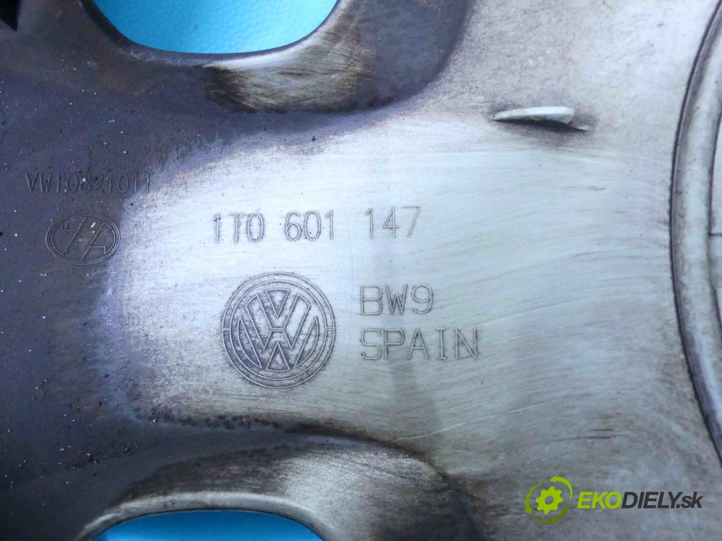 Vw Golf plus 1.4 16v 75 HP manual 55 kW 1390 cm3 5- puklica 1T0601147 (Puklice)