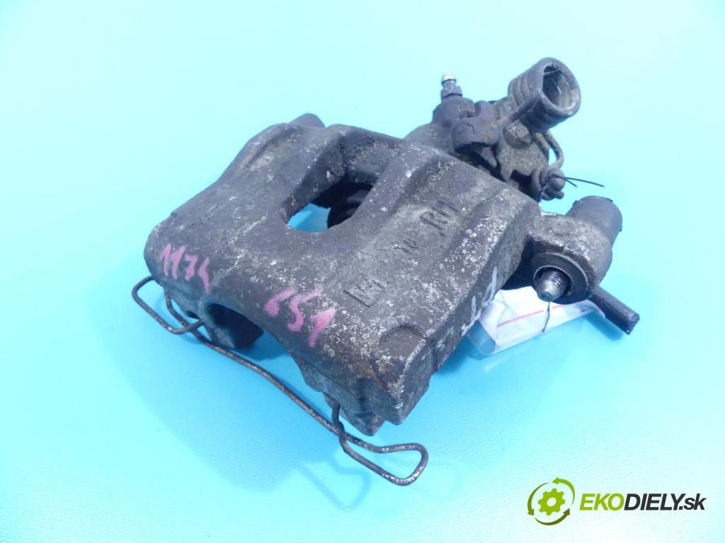Mazda 3 I BK 2003-2009 1.6 16v 105 HP manual 77 kW 1598 cm3 5- brzdič zadné pravý (Ostatné)
