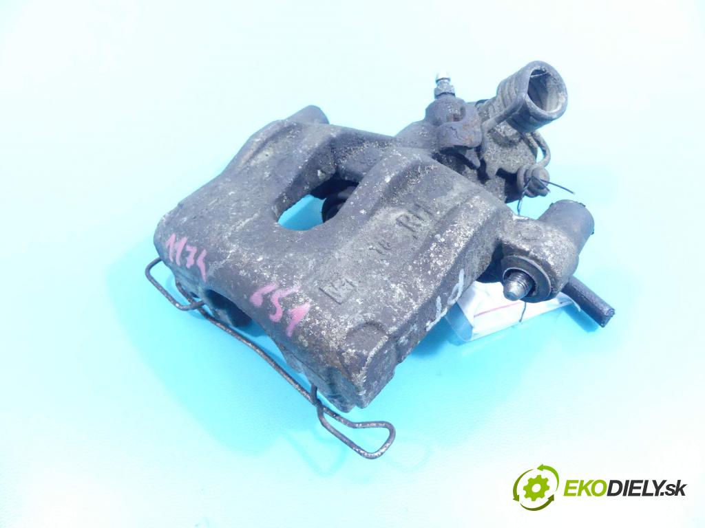 Mazda 3 I BK 2003-2009 1.6 16v 105 HP manual 77 kW 1598 cm3 5- brzdič zadné pravý  (Ostatné)