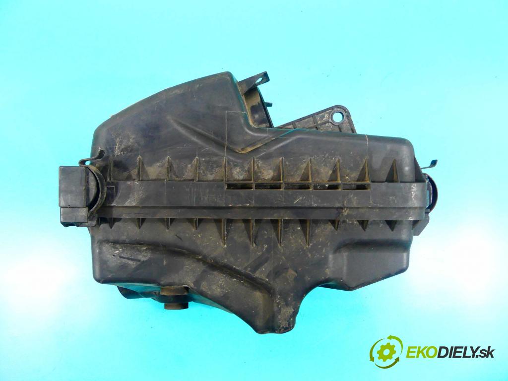 Toyota Corolla E12 2001-2009 1.4 D4D 90 HP manual 66 kW 1364 cm3 5- obal filtra vzduchu 17701-27170 (Obaly filtrov vzduchu)