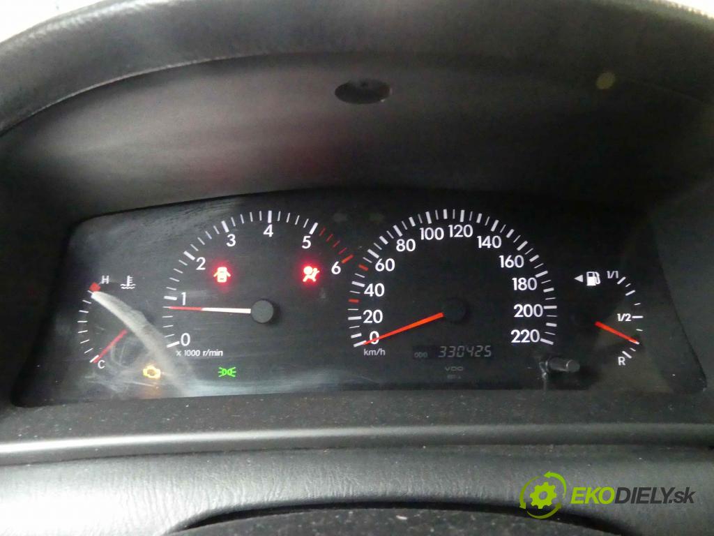 Toyota Corolla E12 2001-2009 1.4 D4D 90 HP manual 66 kW 1364 cm3 5- prístrojovka/ budíky 83800-02C60 (Prístrojové dosky, displeje)