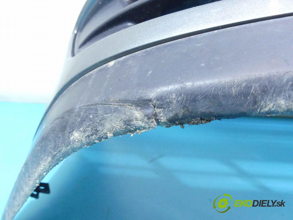 Toyota Corolla E12 2001-2009 1.4 D4D 90 HP manual 66 kW 1364 cm3 5- nárazník predné (Ostatné)