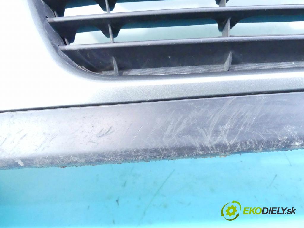 Toyota Corolla E12 2001-2009 1.4 D4D 90 HP manual 66 kW 1364 cm3 5- nárazník predné (Ostatné)