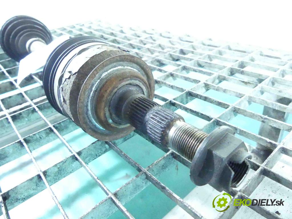 Chevrolet Cruze 1.8 16v 141 HP manual 104 kW 1796 cm3 5- poloos ľavé  (Poloosy)